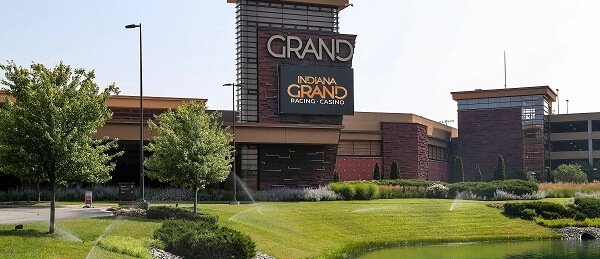 hotels near indiana grand racing and casino